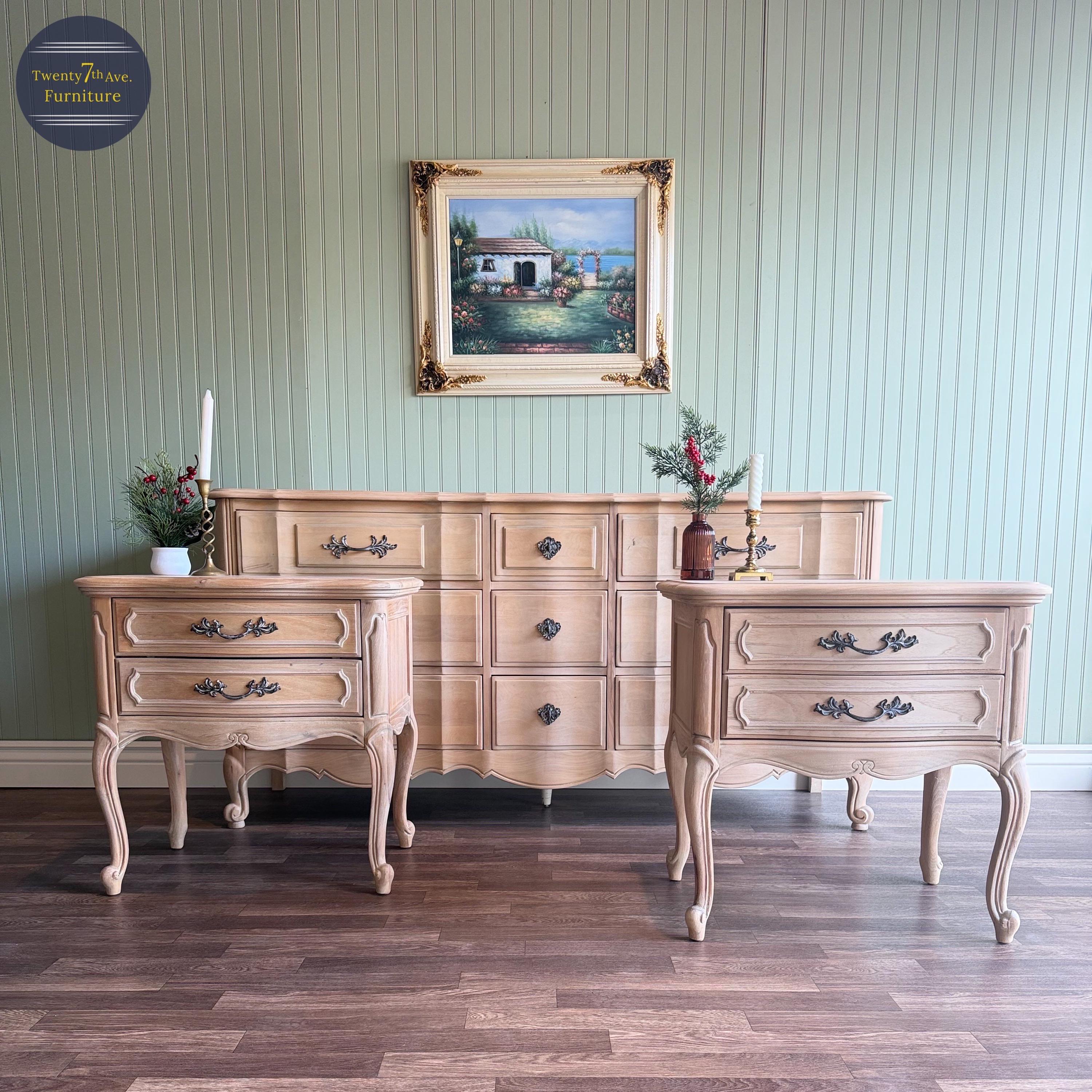 vintage dresser set Natural Wooden French Provincial | Burnished Amber Hardware Product Description White Vintage French Provincial Dresser