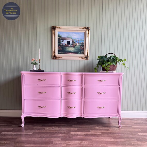 Light Pink Vintage French Provincial Dresser | Gold Hardware | 9 Drawer |  Drexel | Restored Furniture - Etsy