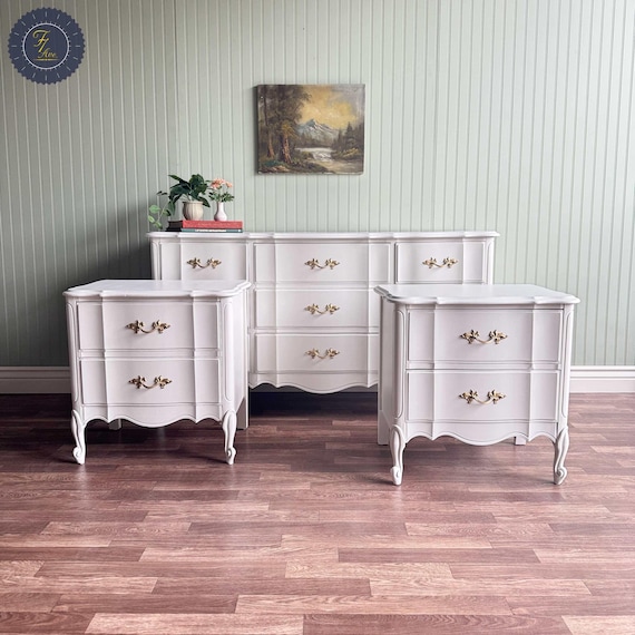 White Vintage French Provincial Dresser Set | Gold Hardware | 9 Drawer  Dresser + 2 Drawer Nightstands | Dixie | Restored Furniture - Etsy