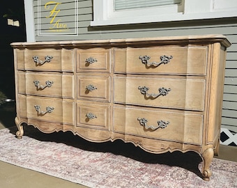 Magnificent Vintage White Wash French Provincial Dresser Set - Thomasville