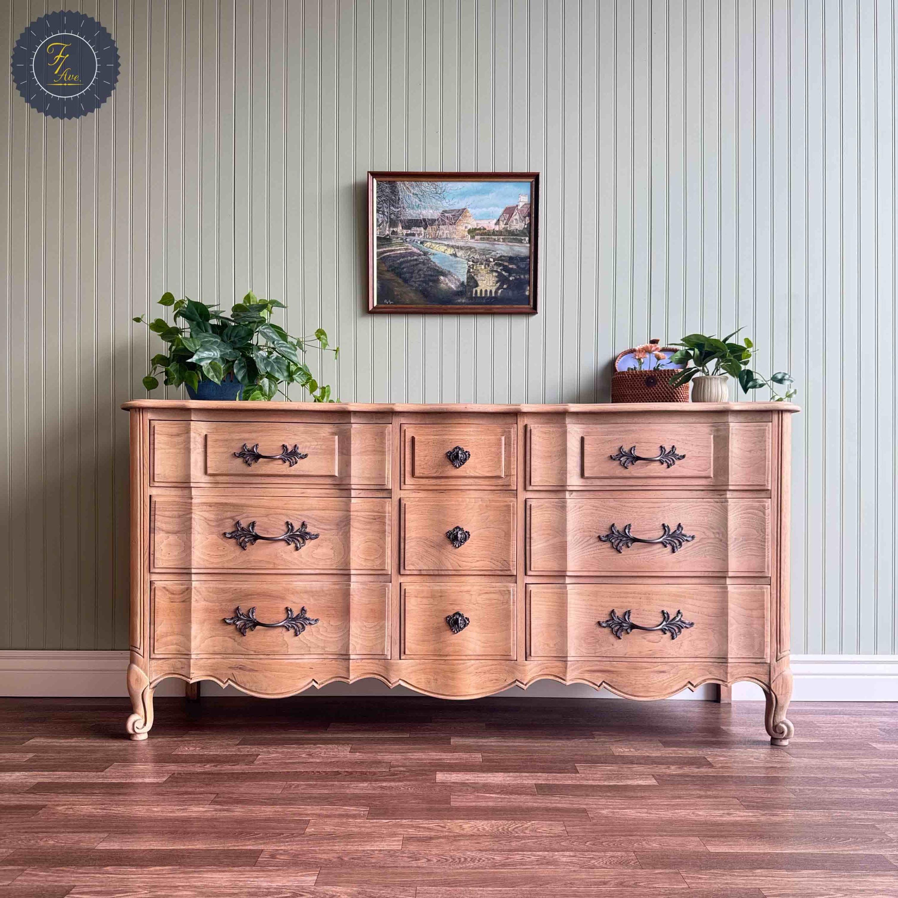 Light Natural Wooden Vintage French Provincial Dresser | Burnished Amber Hardware | 9 Drawer | Thomasville | Restored Furniture