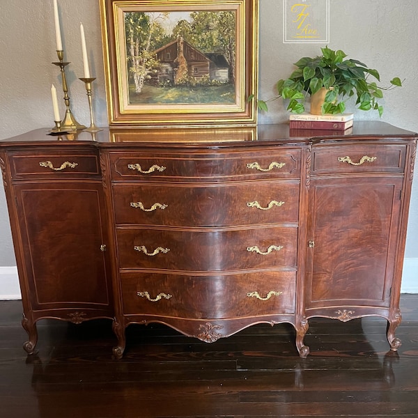 Ornate Antique  Mahogany French Provincial Buffet/Sideboard