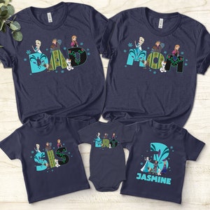 Personalisierte Disney Frozen Familie Geburtstag Unisex T-Shirt, Custom Disney Dad Mom Son Shirt, Elsa Anna Olaf Kristoff Hans Charaktere Shirt