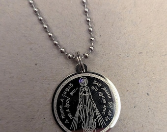 Medalla Milagrosa Irlandesa grabada en acero inoxidable / Gaélico / Santísima Virgen María