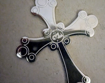 Cruz católica caldea, grabada en acero inoxidable con cadena / asiria / siríaca / trisagio / católica oriental / inscripción