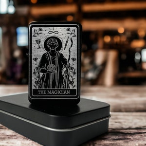 Custom Engraved Lighter, Refillable Flip top Lighter, The Magician Tarot Card, Smokers Accessories, Spiritual Gift