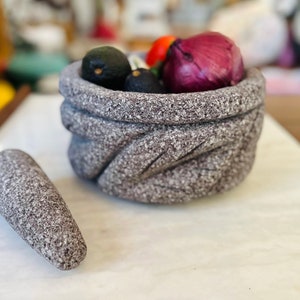 Molcajete Comonfort hand made with leaf design volcanic basalt mortar and pestel