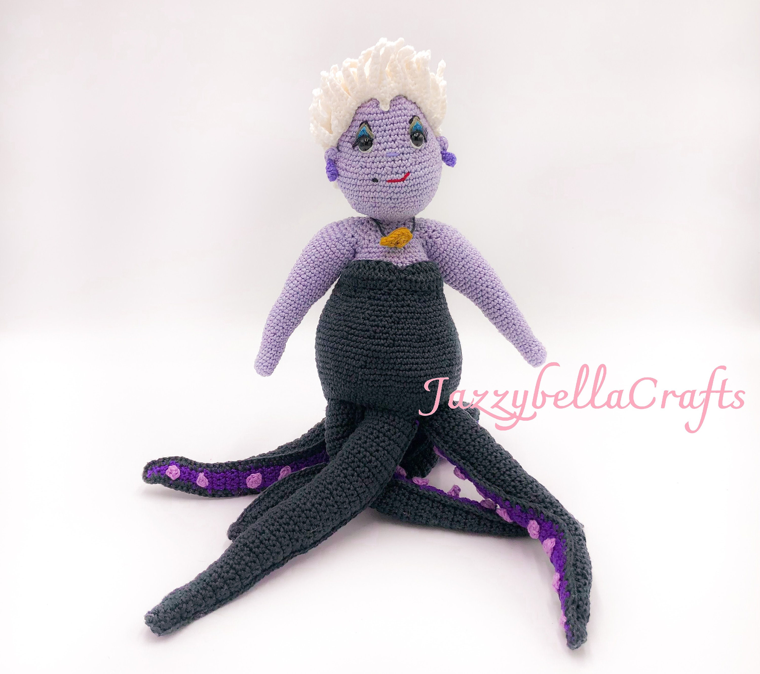 Ursula Doll Crochet Pattern - Amigurumi - PDF English & Dutch