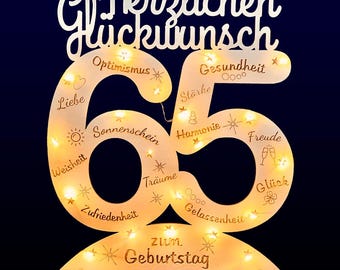 Cadeaustandaard XXL voor de 65e verjaardag met cijferdecoratie en LED-lichtslinger, gemaakt van hout met gegraveerde wensen + standaard