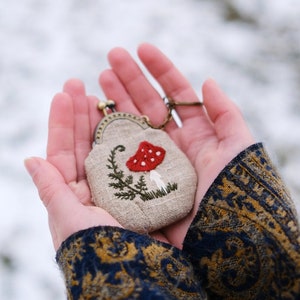 Small linen purse hand embroidered, toadstool, amanita shrooms, upcykling vintage keychain