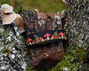 Black toadstool linen bracelet, mushroom fern forest motifs jewelry, soft material decorations.