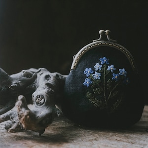 Linen purse hand embroidered, blue flowers forget-me-nots motifs, black vintage clutch