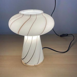 70er Jahre Vintage Tischlampe