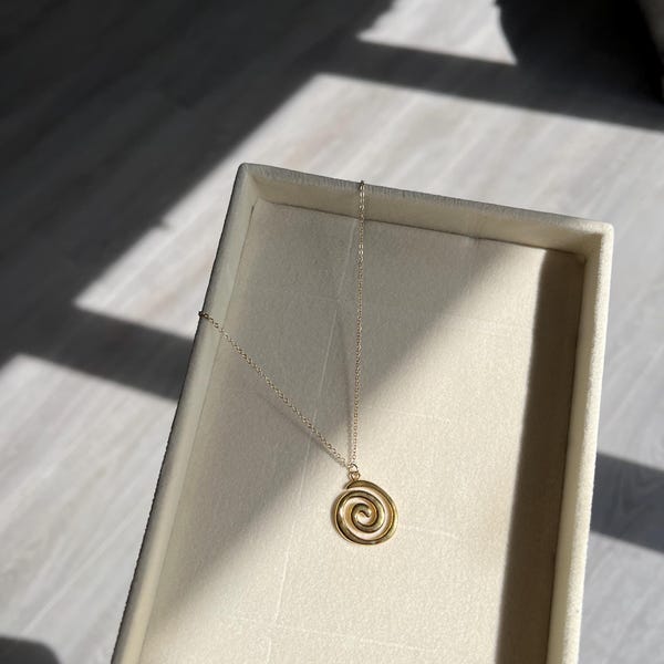 Summer - swirl necklace | aericéan | handmade | 24k gold plated | jewellery | necklace