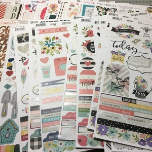 Sonderpreis - Sticker Sheet Bundle - 40 unvollständige Blätter 12x12 von Simple Stories, Photoplay, Echo Park & Carta Bella