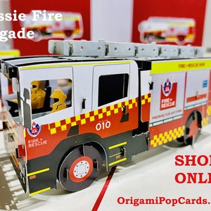 Cartão de felicitações pop-up 3D com caminhão de bombeiros australiano, feliz aniversário, amor feito à mão por cartões pop-up de origami https://origamipopcards.com/