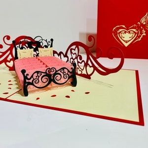 Cartão Pop-up "Love Bedding Card" - Criado por Origami Pop Cards - Cartões Pop-up de Papel Mágico 3D - Sydney, Austrália. OrigamiPopCards.com