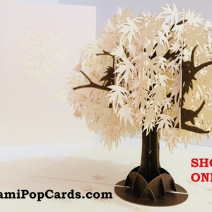 Magnifique carte de voeux pop-up 3D en érable du Japon blanc métallique, joyeux anniversaire, cartes pop origami faites main https://origamipopcards.com/
