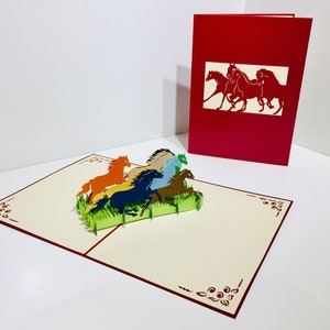 Cartão de Cavalo Correndo - Criado por Origami Pop Cards Sydney Austrália Cartões Pop-up de Papel 3D - OrigamiPopCards.com Feito à mão com amor