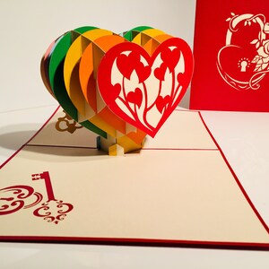 Riesiges Regenbogenherz & goldener Schlüssel - Erstellt von OrigamiPop Cards - Australien 3D Papier Pop Up Karten - OrigamiPopCards.com Hand Made with Love