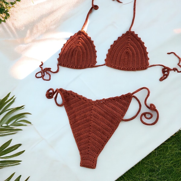 Ensemble bikini transparent au crochet