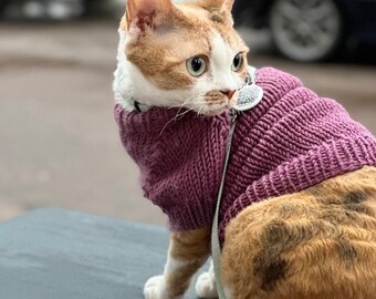 Cozy Handmade Merino Wool Cat Sweater - Stylish Sphynx & Devon Rex Clothes - Hairless Pet Pullover