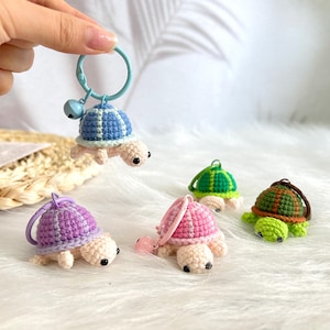 Handmade Cute Crochet Turtle Bell Pendant Gift, KeyChain, Colorful Crochet Turtle, Christmas Gift, Bag Accessories, Birthday Gift
