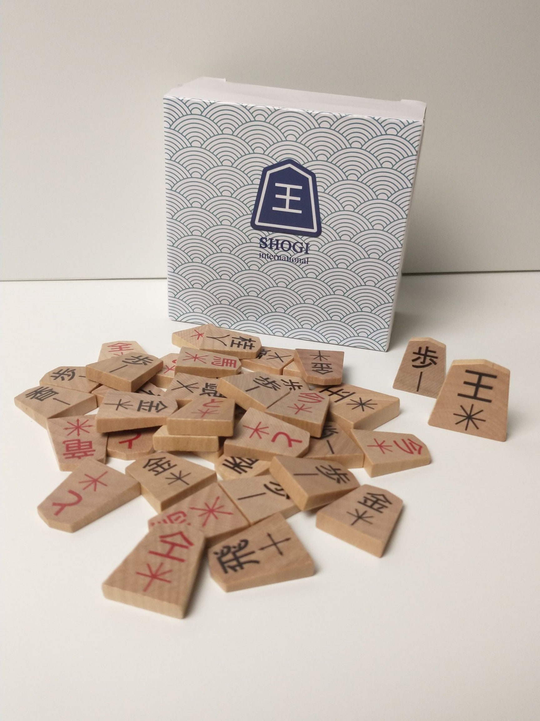 BEVERLY Shogi Set with English & Chinese Instructions – Shipped