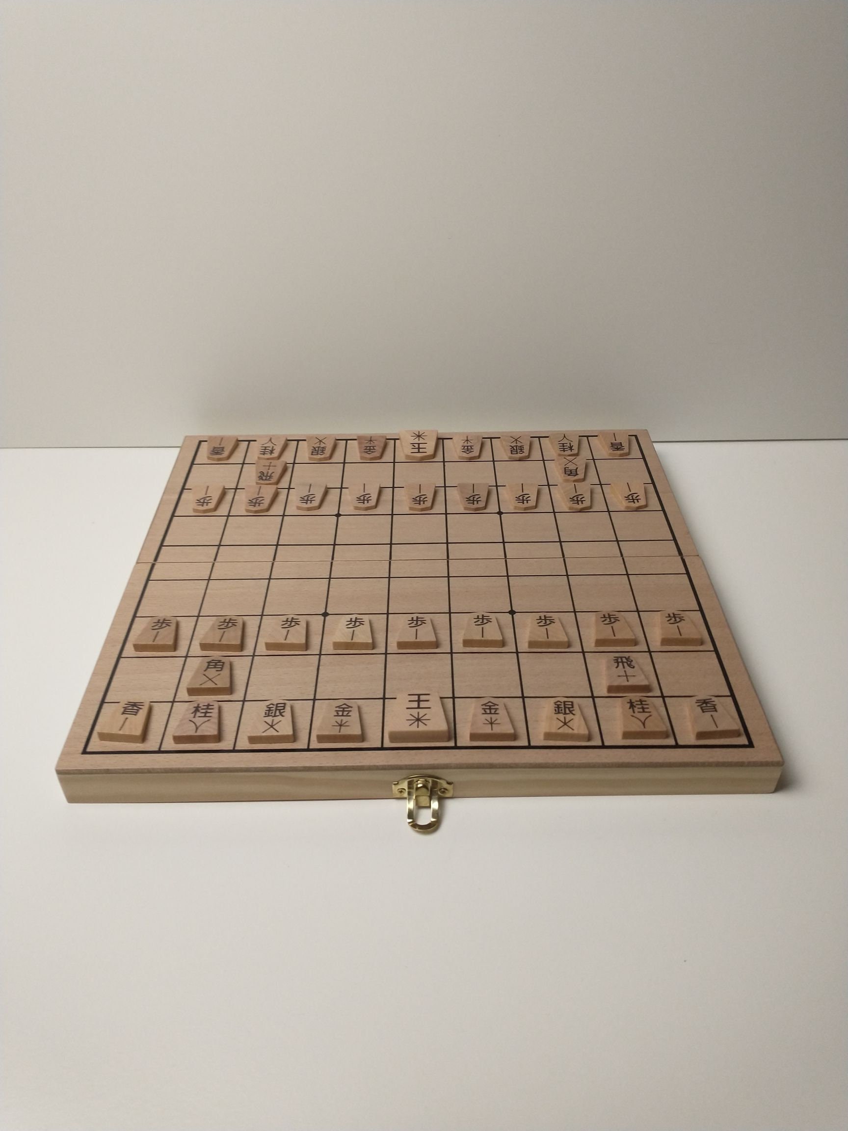 Shogi– A Japanese Game Match 1 - What's Cool - Kids Web Japan