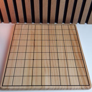 Traditioneel Japans shogi-bord met 9 × 9-raster grenenhout