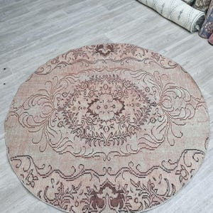 turkish round wool rug, 5.5 x 5.5 feet round rug,turkish handamde round rug,vintage wool round rug, anatolia round wool rug,