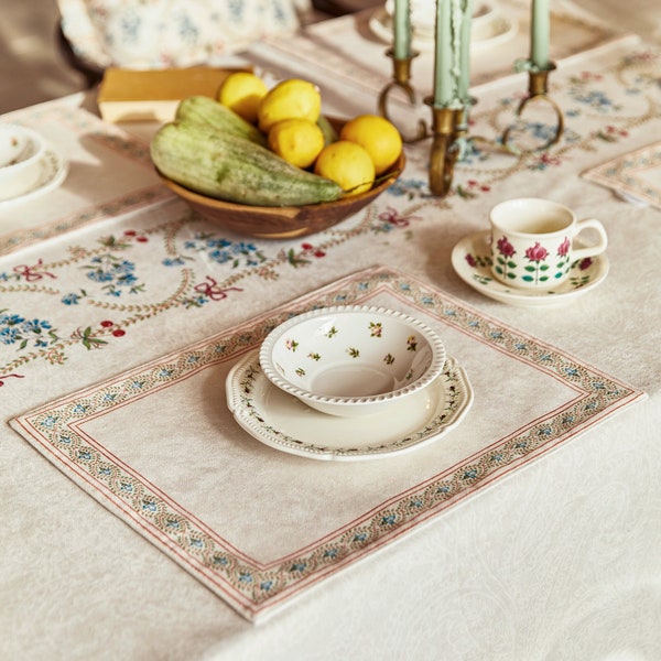 Set de table en tissu Motif fleurs de cerisier, Set de 4 serviettes de table, Lot de 4 6 8 Décoration de table, Torchon de table de cuisine antidérapant et résistant aux taches