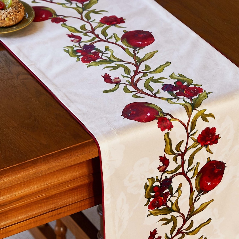Elegant Home Textiles Table Runner - Thumbnail 2