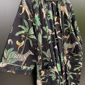 Cotton kimono robes, jungle print kimono, bath robes, soft and comfortable bath robes night wear robe