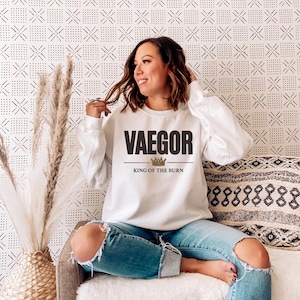 Kaan Vaegor Sweatshirt, Bookish Sweatshirt, Sarah A. Parker Licensed Merch, When the Moon Hatched, Dragon Age, Bookish Merch, Book Shirt,