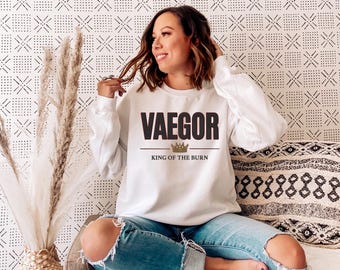 Kaan Vaegor Sweatshirt: When the Moon Hatched, Bookish Merch