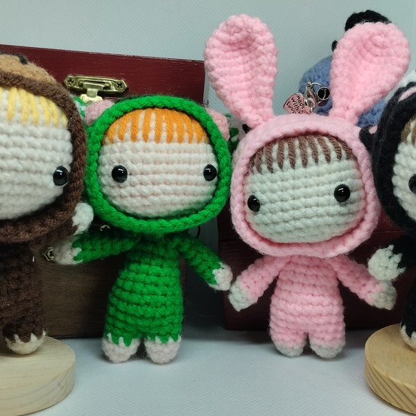 Les KiguruChous  porte clefs  bijou pour sac  amigurumi