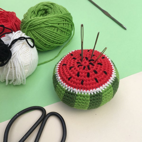 Crochet PATTERN for Watermelon Pincushion. Watermelon pin cushion crochet pattern (Spanish)