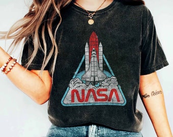 NASA T-shirt Soft Cotton Tee. NASA Logo Shirt. Astronaut. - Etsy