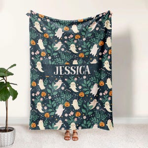 Personalized Ghost Plant Blanket, Halloween Ghost Blanket, Custom Name Soft Cozy Sherpa Fleece Throw Blanket, Halloween Gifts