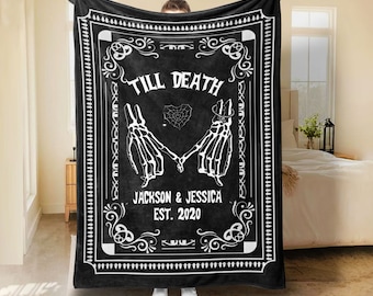 Personalized Skeleton Couple Blanket, Halloween Wedding Blanket, Custom Name Soft Cozy Sherpa Fleece Throw Blanket, Gothic Halloween Gift