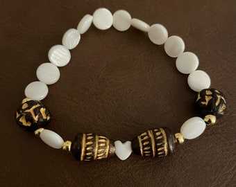 Mansa Musa Style Gold Bracelet • Inspired By African King Of Mali, Mansa Musa’s Exquisite Gold • Clay Bead Bracelet With Shell Heart