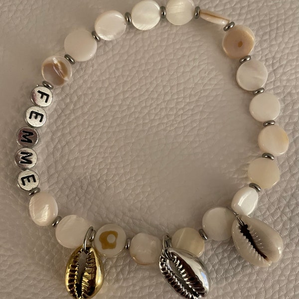 African Ankle Bracelet with French Word Femme, Meaning Woman • Shell, Gold & Silver Metal Cowrie Anklet • Name Anklet