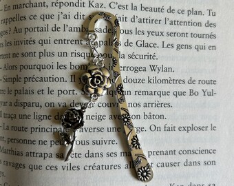Fantasy Bookmark - Marque-pages en acier plat - custom Bookmark - Metal Bookmark - Bijoux fait main - Handmade - Gift - Cadeau - Flowers