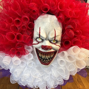 Clown wreath, Halloween wreath, Halloween decor, scary clown wreaths, Gothic Halloween wreath, Clown decor, Halloween door Decor, wall decor