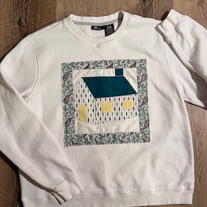 Log Cabin - Quilted Sweatshirt
