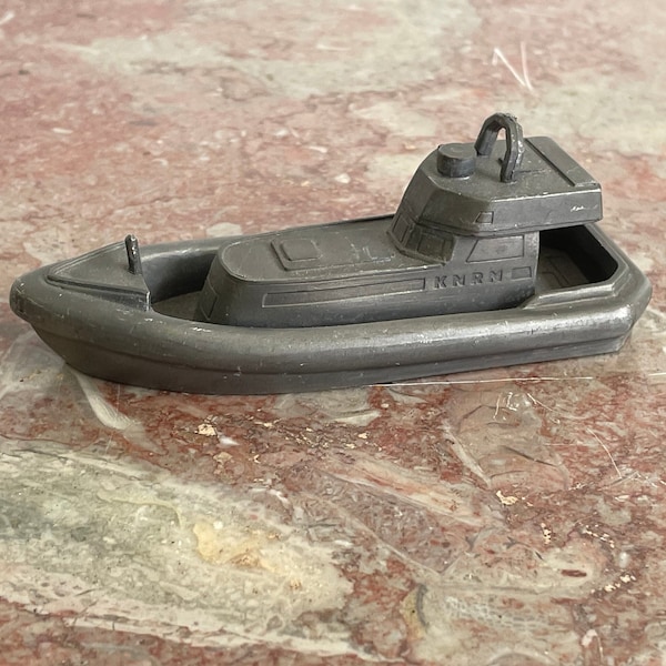 Tin boat KNMR Lifeboat - coastguard holland - pewter approx. 10x4x3 cm / 4 inch