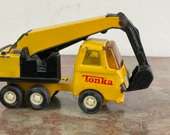 Tonka Metal cars Japan Digger excavator Tonka 23 cm. Vintage . Comes from collection. See text.
