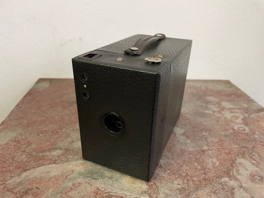 No. 2 Hawk Eye Model B Box Camera Made in Great Britain Vintage Box ...