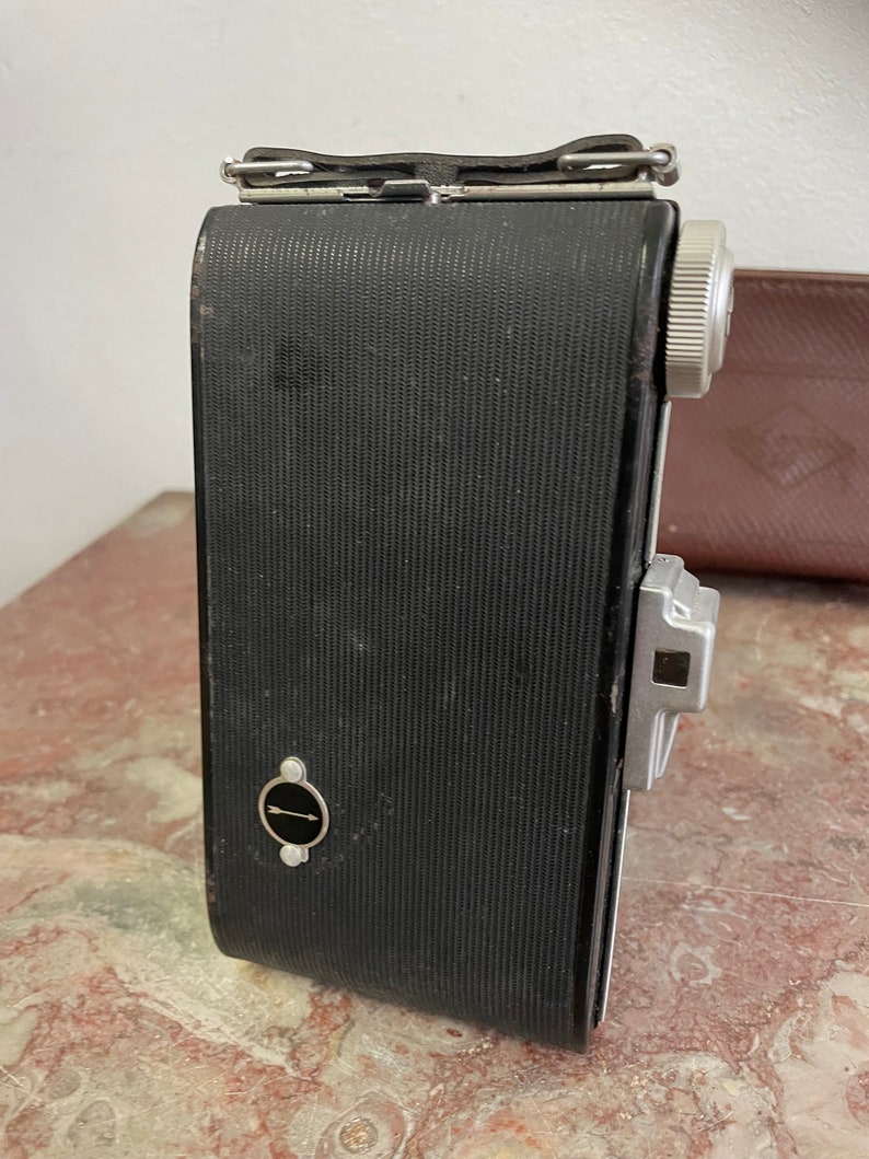 Agfa Billy Pronto folding camera bellows camera Tested Working Early 1950s In bag. Lens Agfa Agnar 1:6.3/105 very nice roll film camera image 6